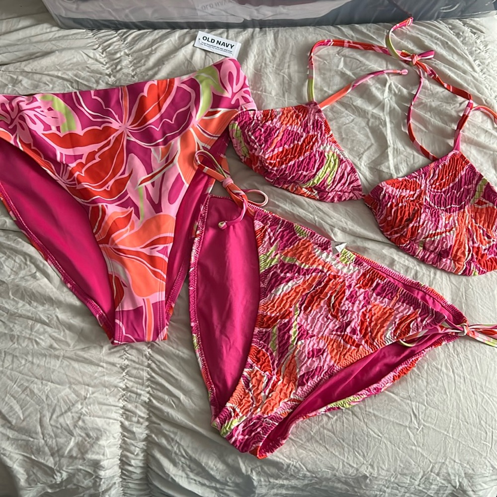 Old Navy Bikini Set
